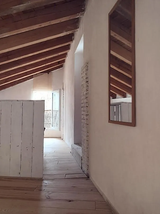 Country house Can Tando Restored Catalan Old Barn To Enjoy Peaceful Rural Simplicity Sant Jordi Desvalls